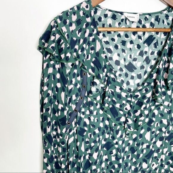 Suboo Green Foolish Print Ruffle Grommet Dress - Picture 6 of 10